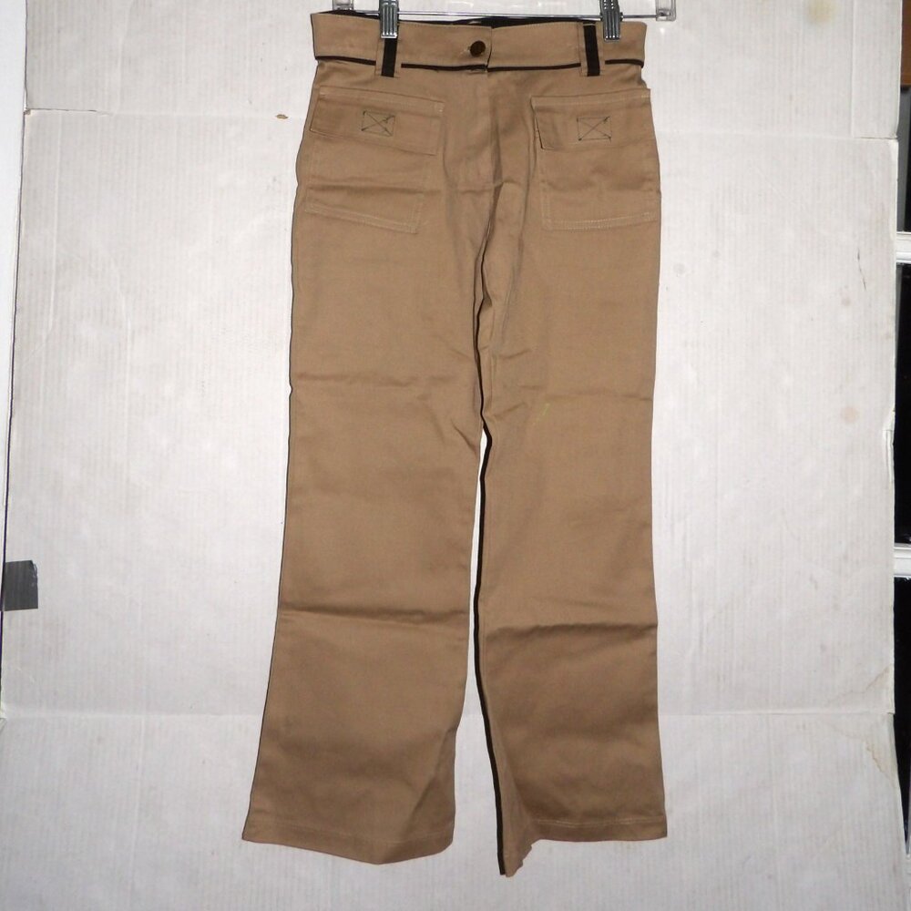 New Without Tag Khaki Color Women's Capri Pants Size Small
